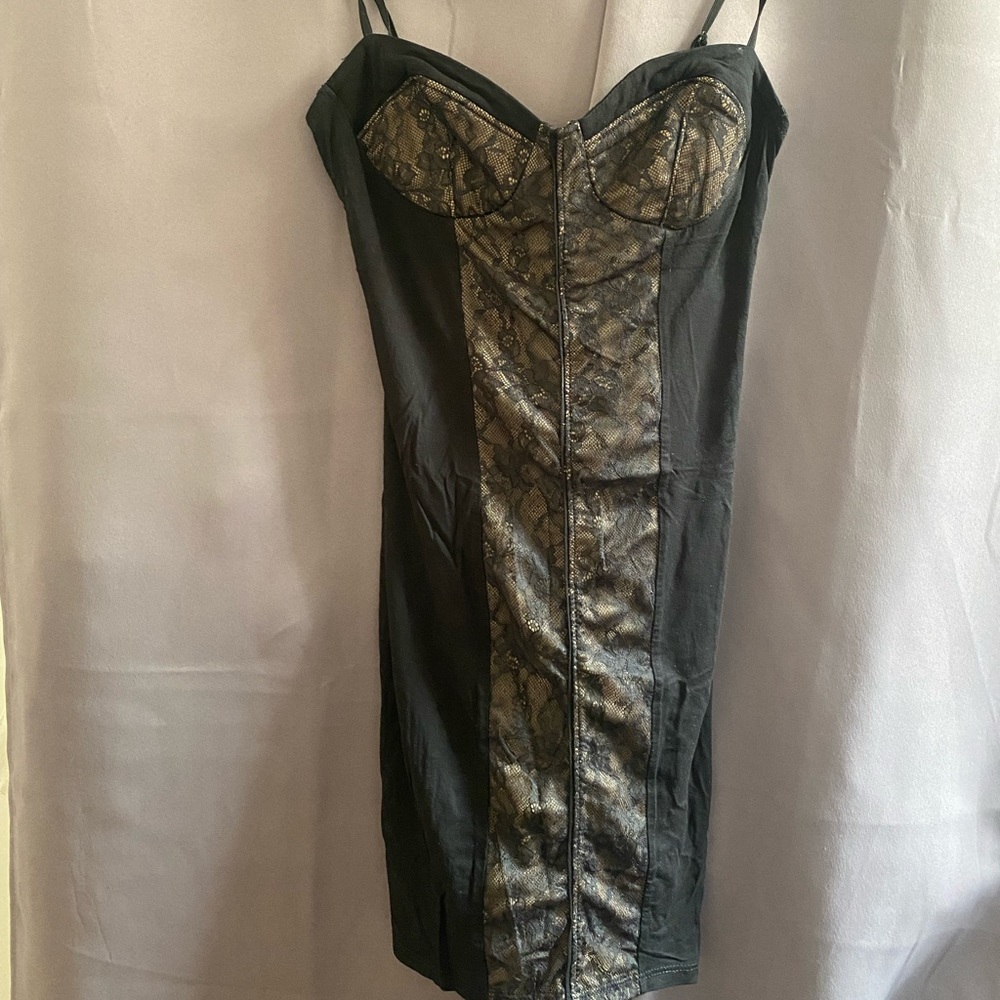 Short dress black